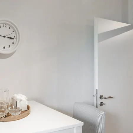 Yacht & Apartamento *