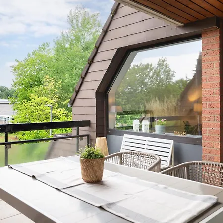 Yacht & * Bad Zwischenahn